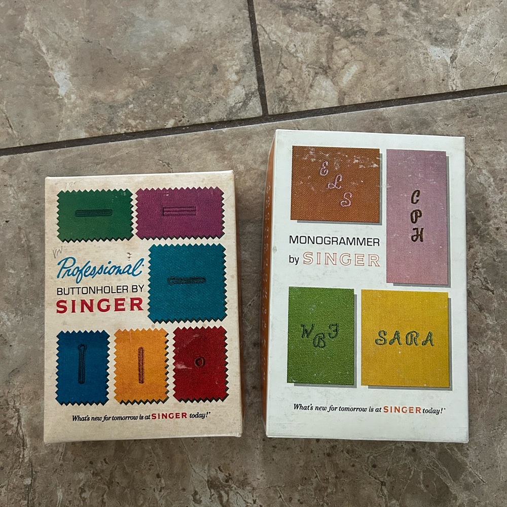 Singer Buttonholer and Monogrammer Set vintage